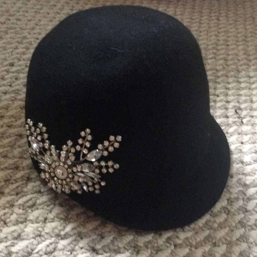 Unique Black Hat! - image 1